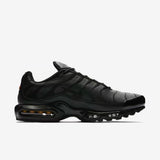 Nike Tn Air Max Plus Triple Black Leather