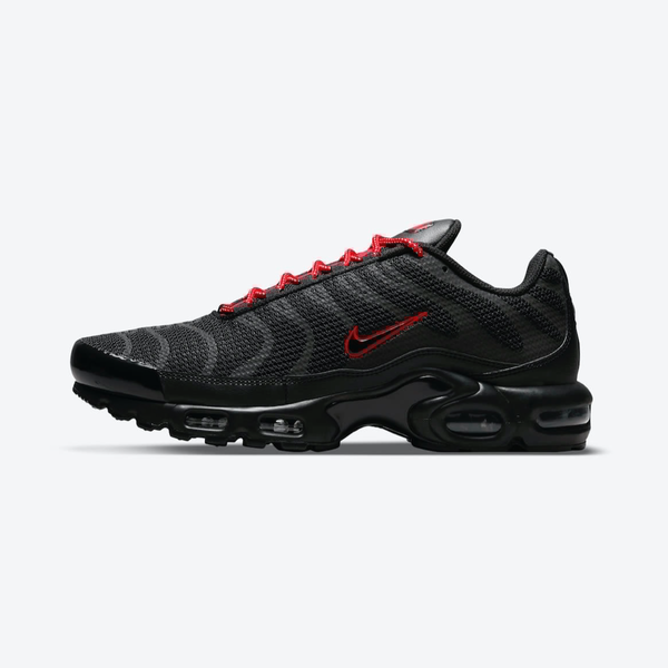 Nike Tn Air Max Plus Reflective Black Red